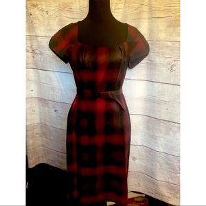 Banana Republic dress (small snag in sleeve)